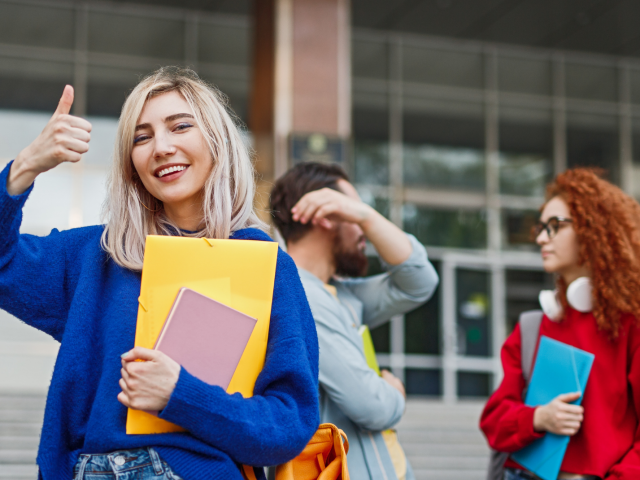 Vom Schulfrust zum Erfolg – echte Geschichten vom Abendgymnasium Offenbach