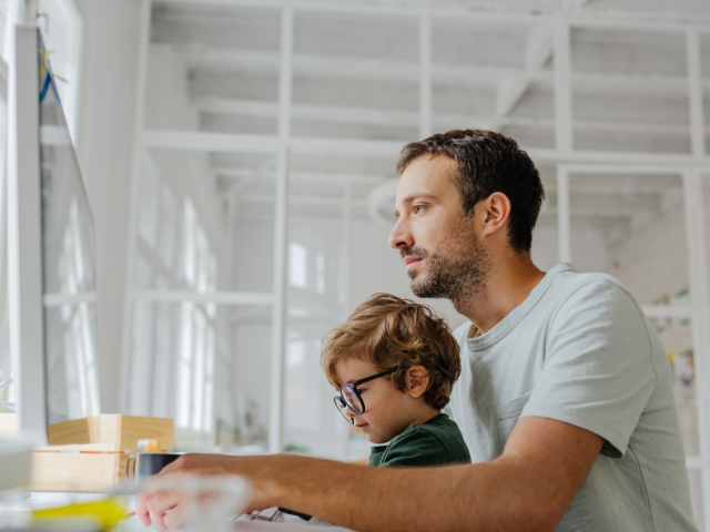 Wie du Familie, Arbeit und Lernen unter einen Hut bringst